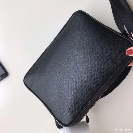 Aaa replica bags Louis Messenger Vuitton 0825